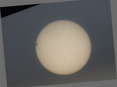 金星太陽面通過 7:28